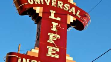 What universal life insurance covers?